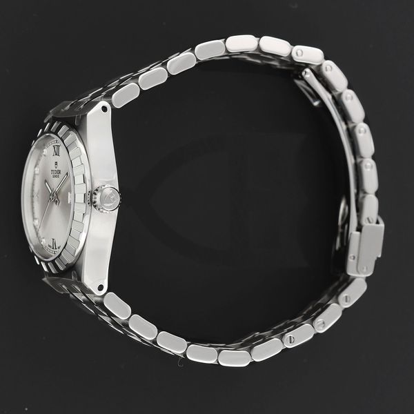 Tudor Royal M28300-0002